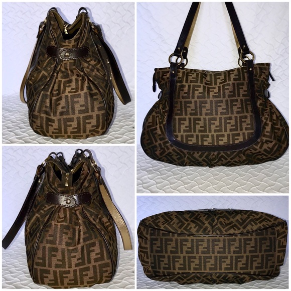 🎭SOD🎭 FENDI Zucca XL Chef 2 Star Studded Tote - Picture 3 of 8